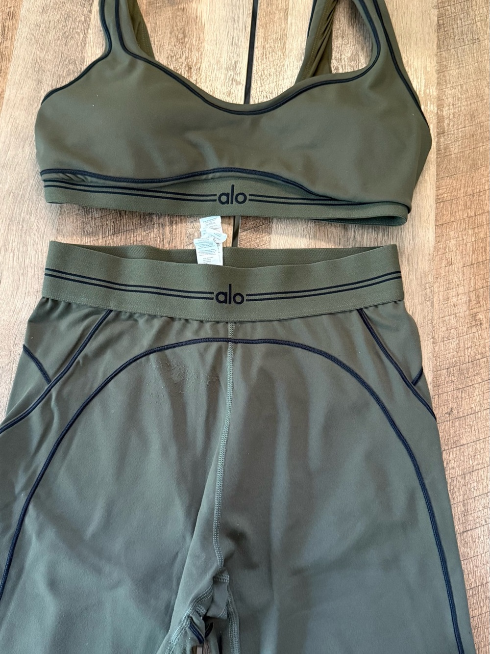 ALO Yoga Olive Green Active Two-Piece Set with Black Logo Trim
